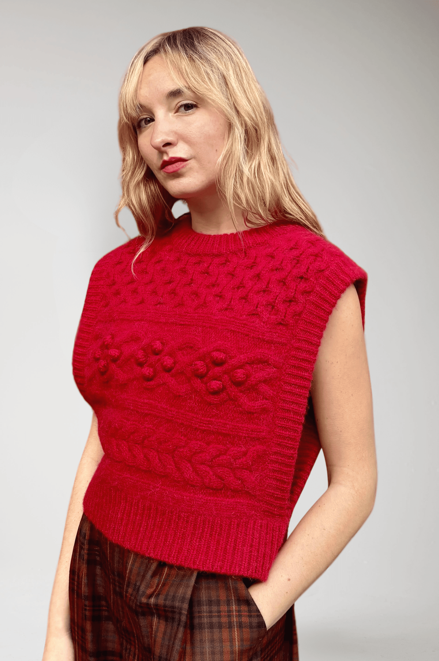 Mona Popcorn Sweater Vest Sweaters CHRISTINE ALCALAY Scarlett Red XS/S (PETITE)