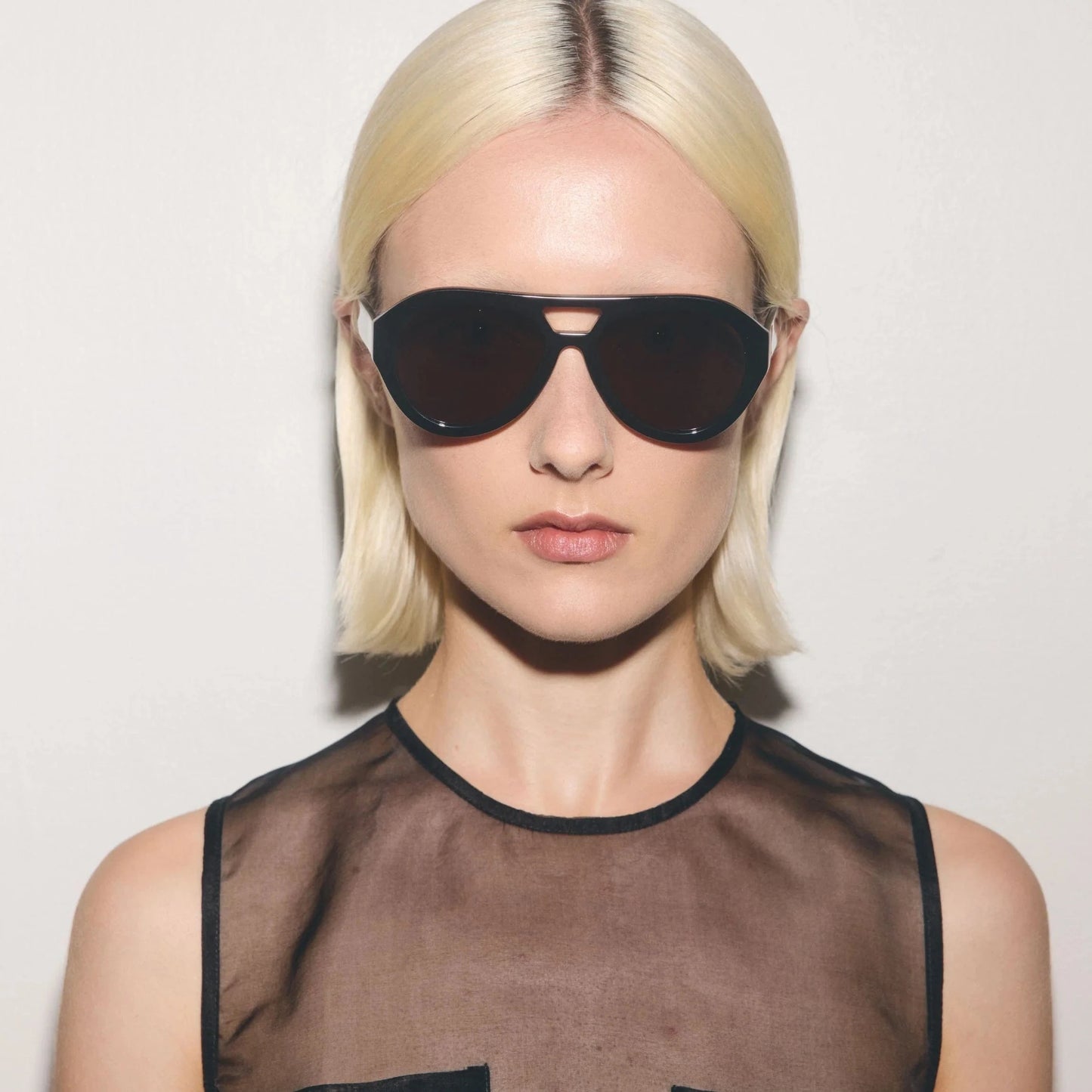 Juliet Sunglasses in Black Accessories Edera