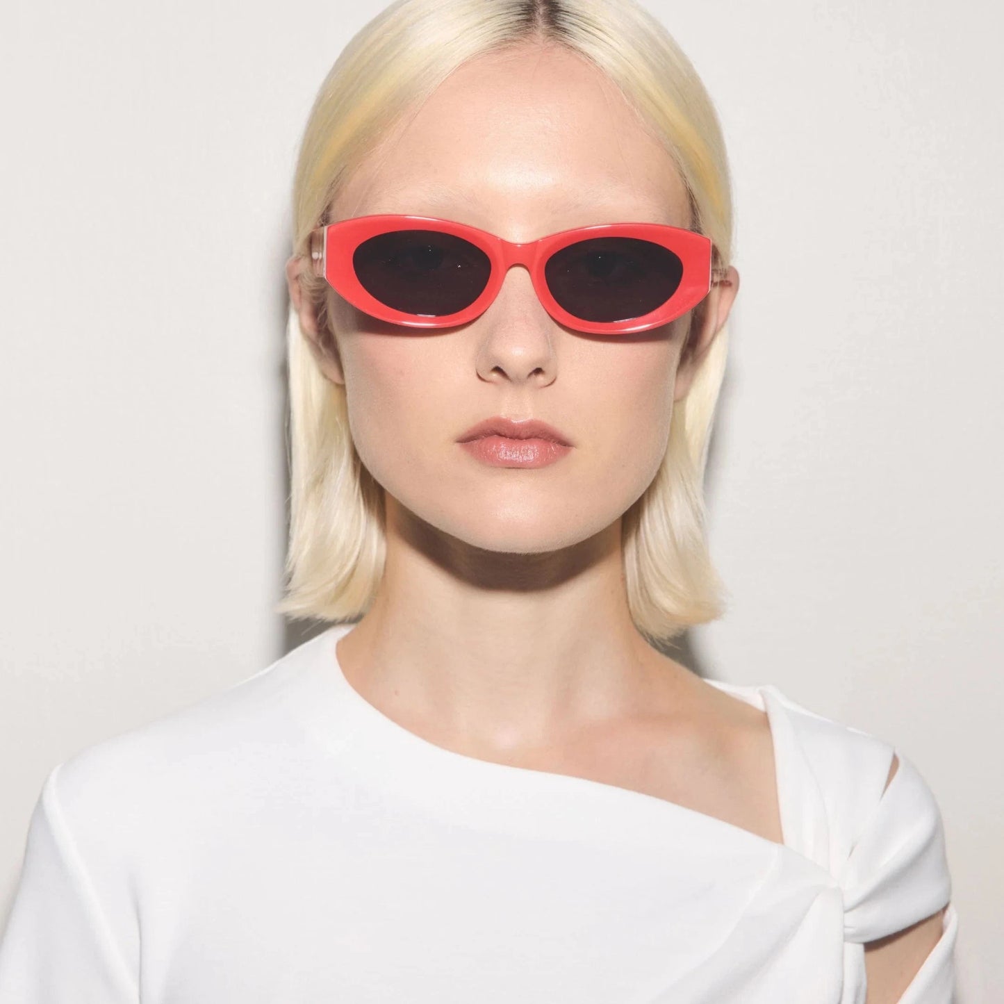 Margaux Sunglasses in Cherry Red Accessories Edera
