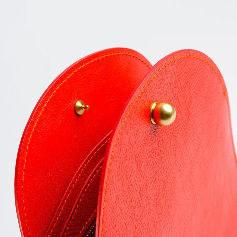 The Eggi in Persimmon Bags Lindquist