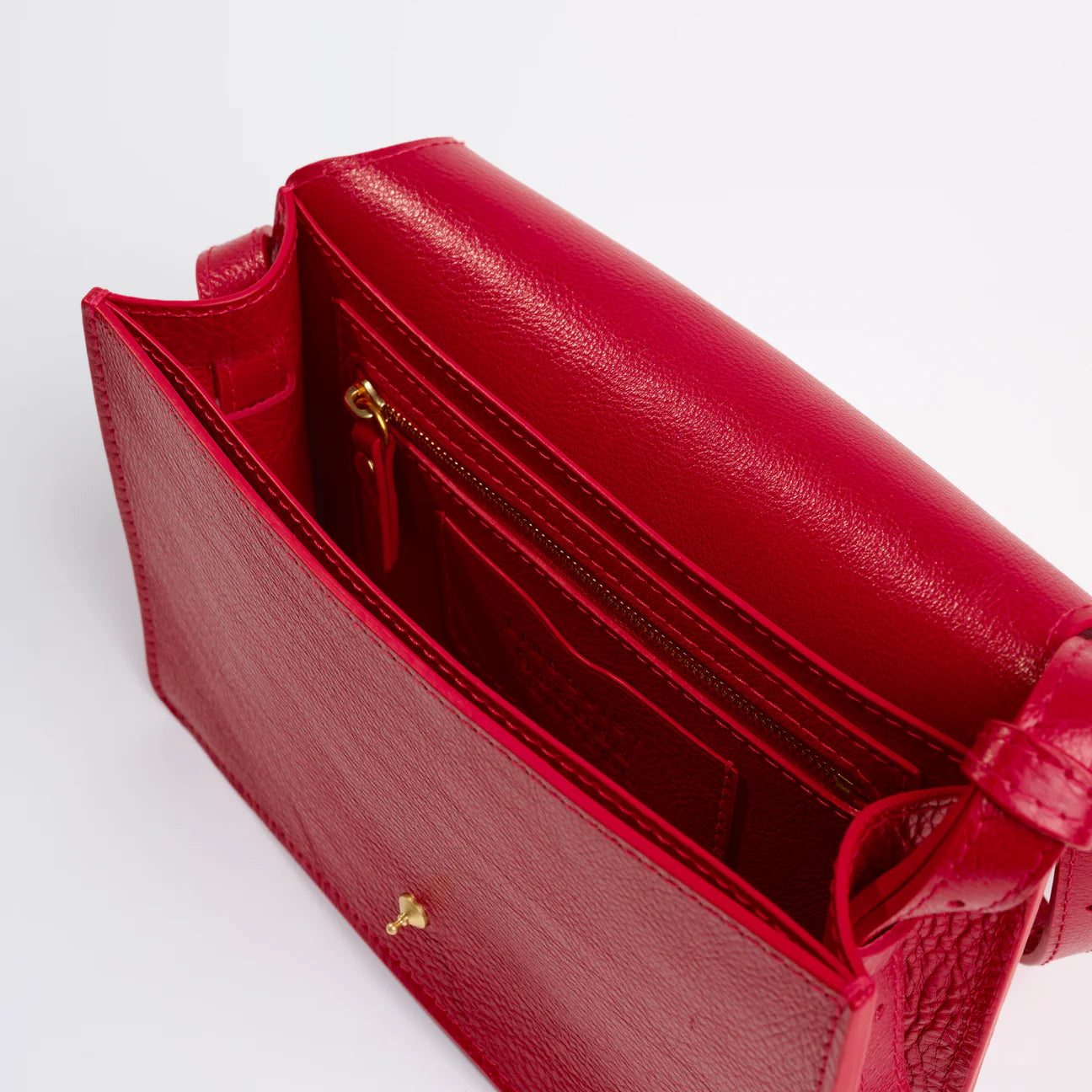 The Val in Carmine Bags Lindquist