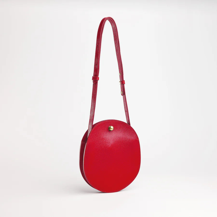 The Eggi in Carmine Bags Lindquist