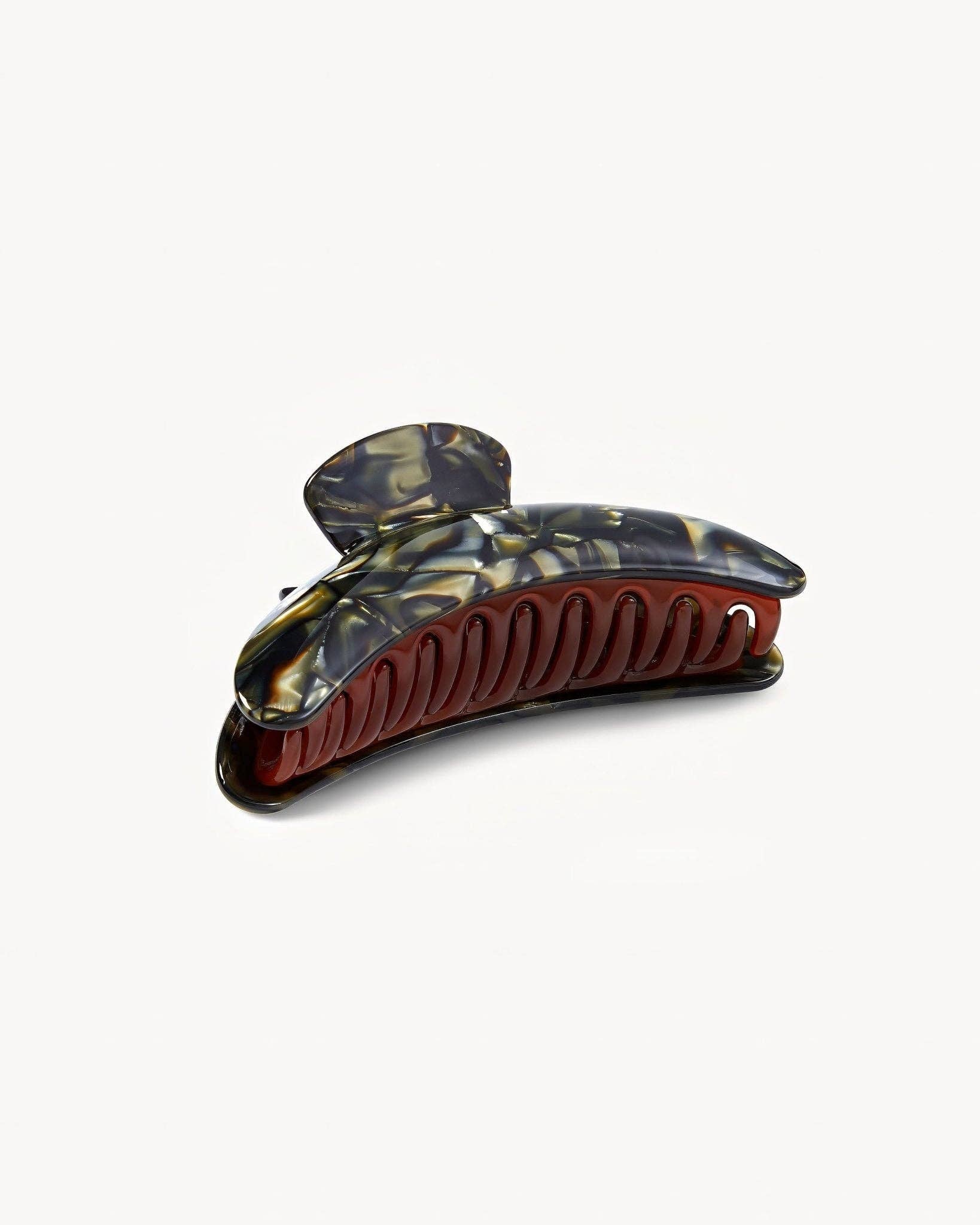 Jumbo Heirloom Claw in Midnight Horn Hair Accessories MACHETE