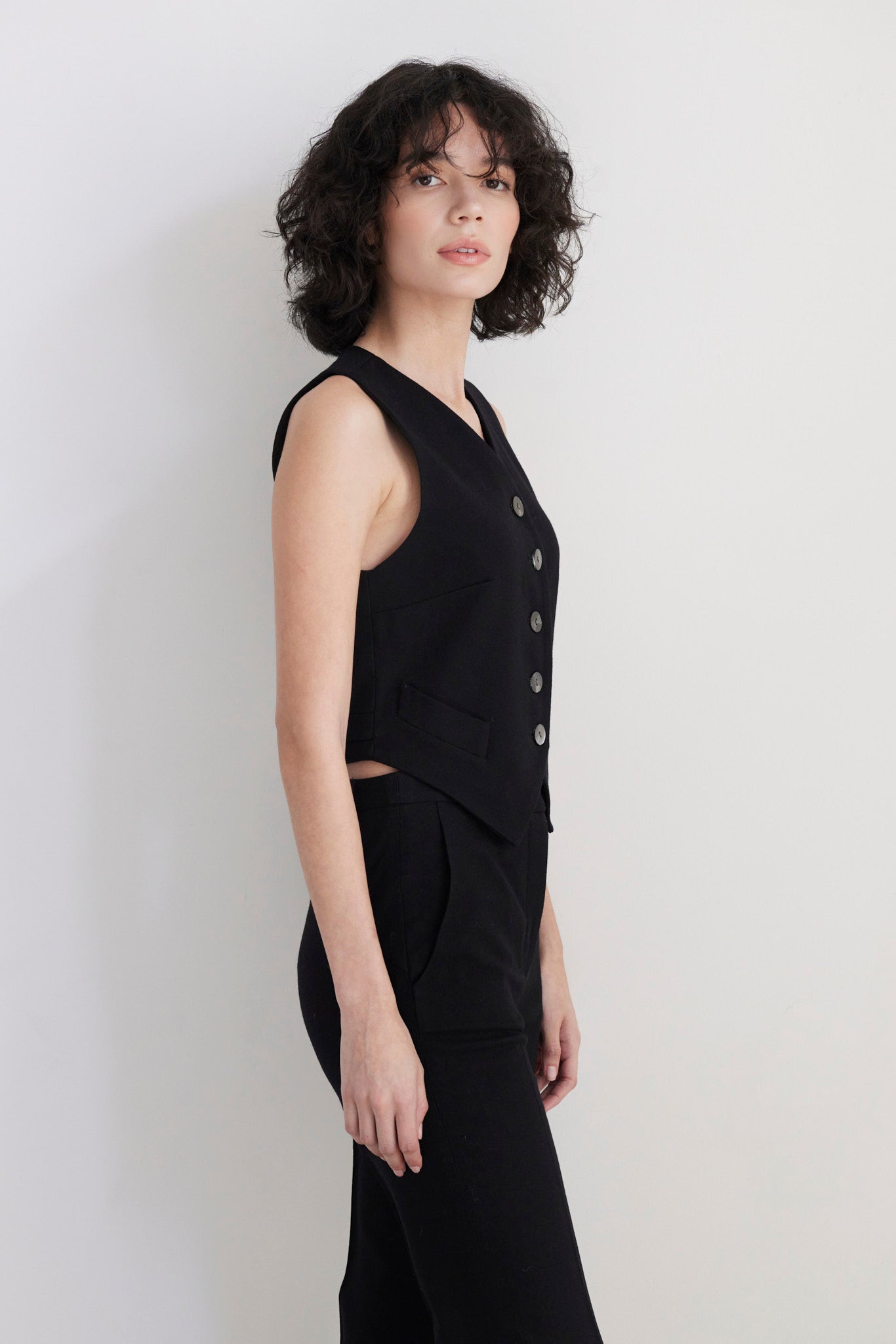 SAMPLE FW26 - Annie Vest in Wool - Black Samples CHRISTINE ALCALAY