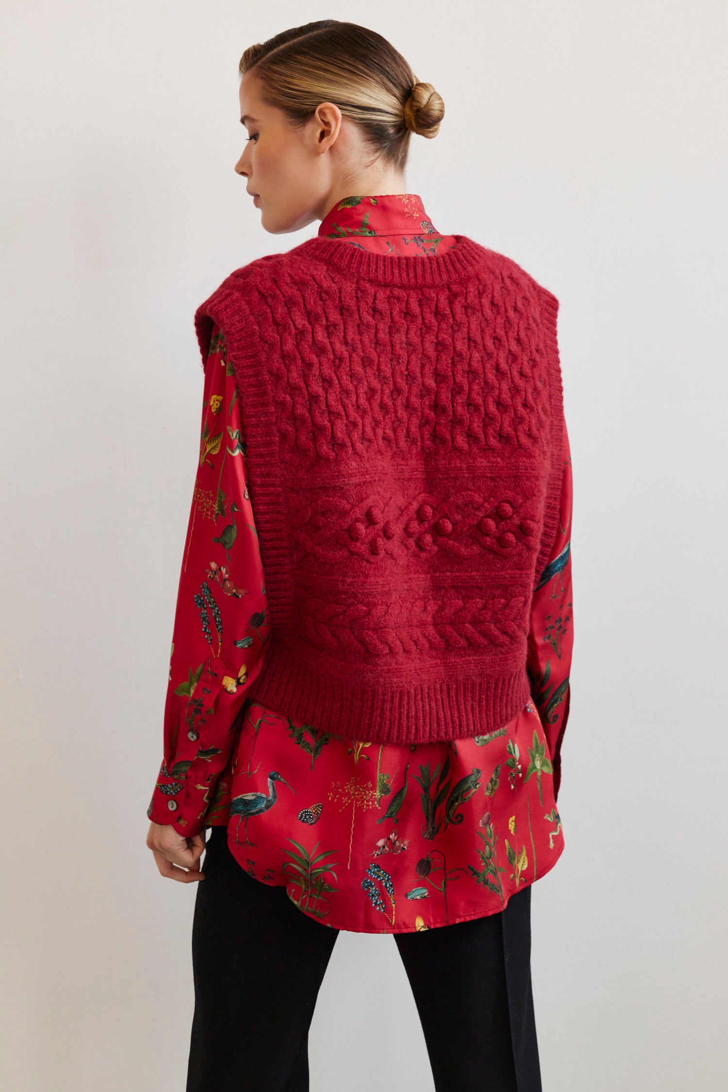 Mona Popcorn Sweater Vest Sweaters CHRISTINE ALCALAY