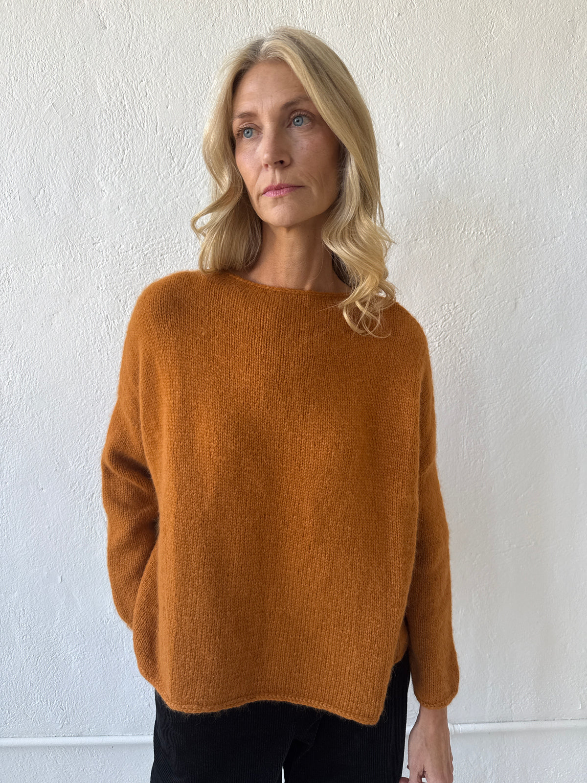 Ines Sweater in Oro Sweaters CHRISTINE ALCALAY