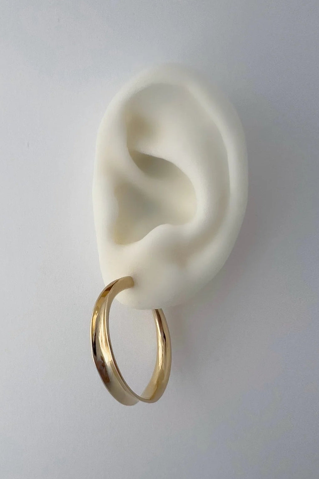 Taita Hoops - Medium in Gold Vermeil Jewelry FAY ANDRADA