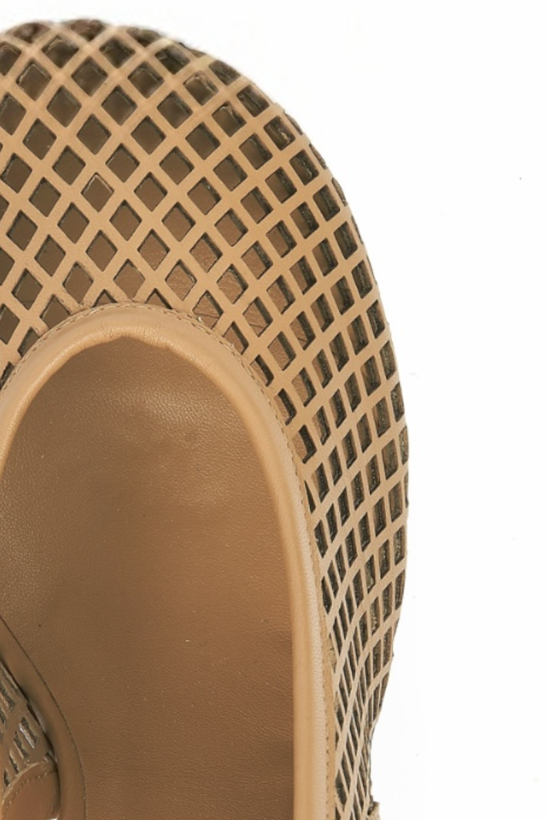 Adele Lasercut Heels in Tan Shoes Halmanera