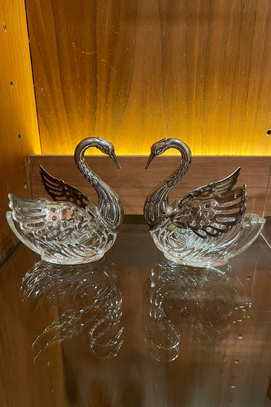 Glass Swan Figurine Set Home Vintage Goods