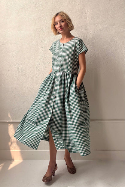 Hannah Dolman Sleeve Dress in Cotton