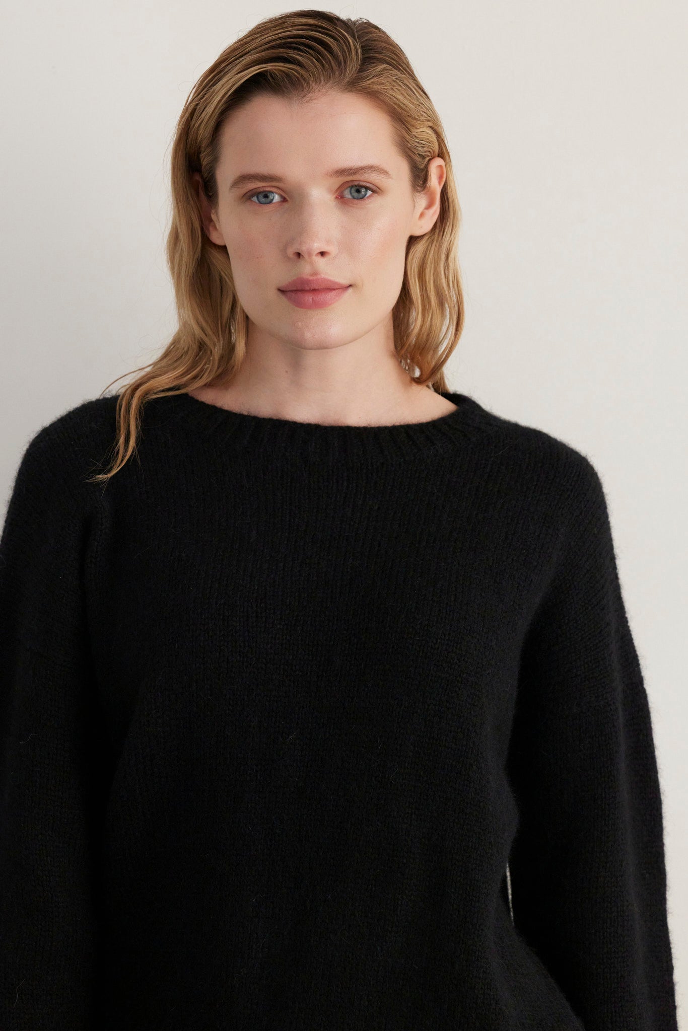 SAMPLE FW26 - Jane Crew Neck Sweater in Alpaca Wool - Black Samples CHRISTINE ALCALAY