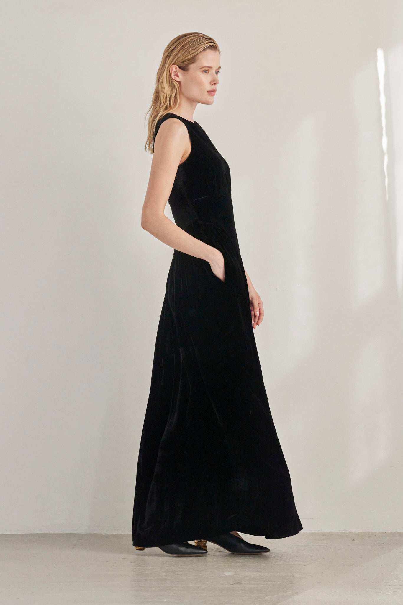 SAMPLE FW26 - Juliette Dress in Silk Velvet - Black Samples CHRISTINE ALCALAY