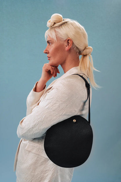 The Eggi in Black Bags Lindquist