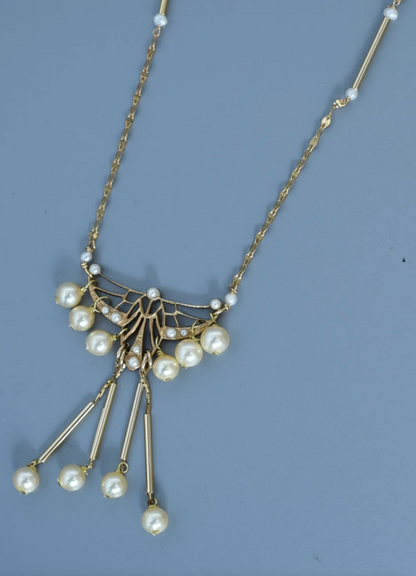 Glass Pearl Lace Long Necklace