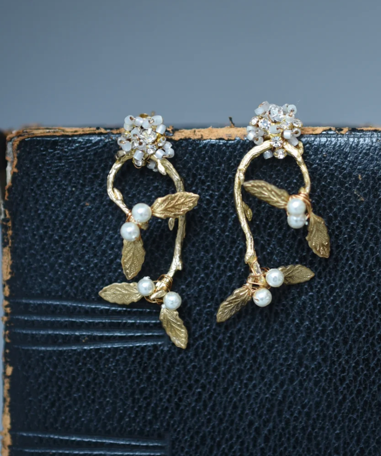 Mistletoe Branch Earring