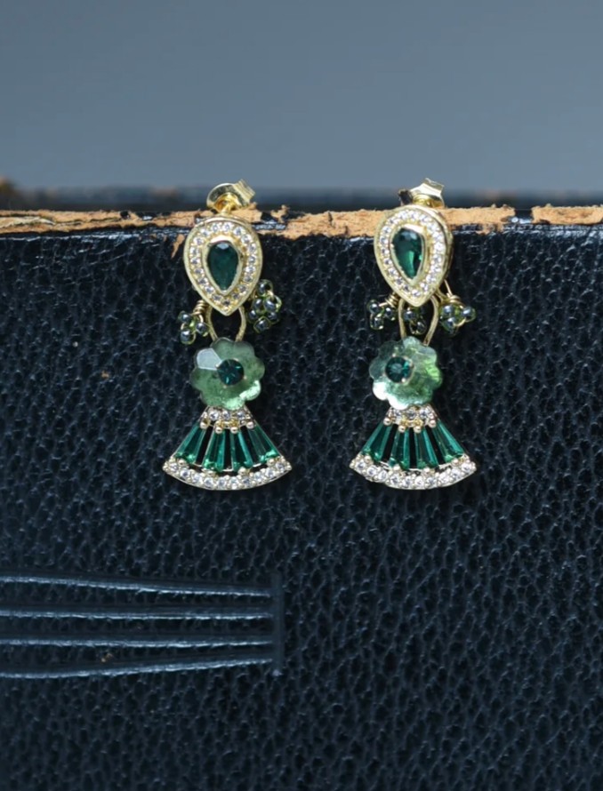 Ranunculus Bijou Earring