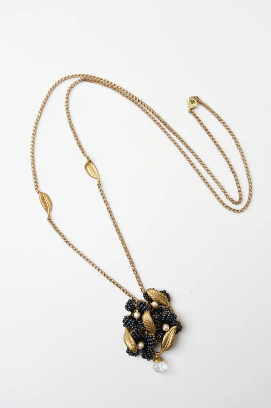 Sumire Bouquet Necklace Jewelry Monshiro