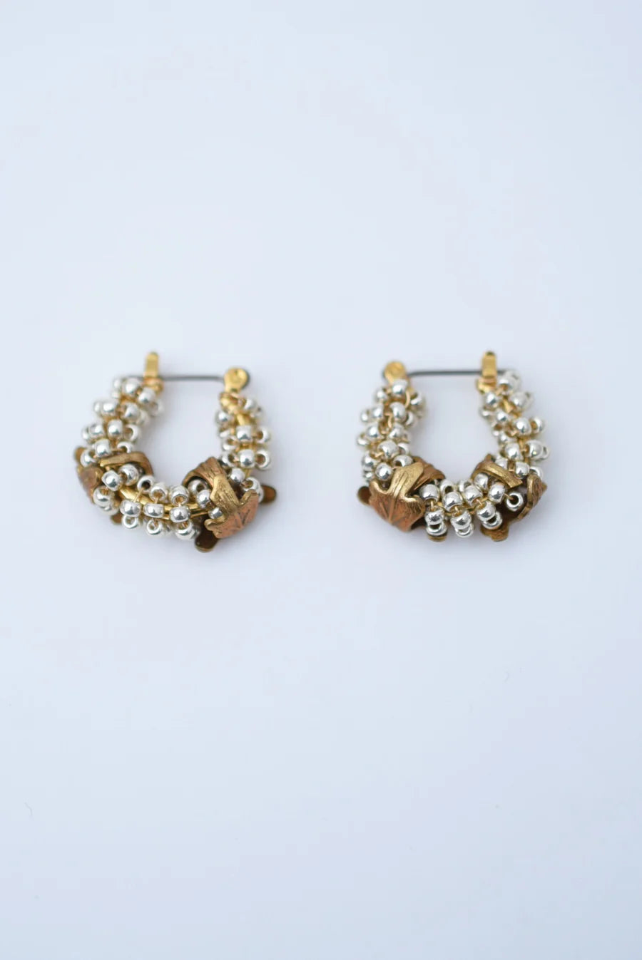 Balsa Pearl Hoop Earring Jewelry Monshiro