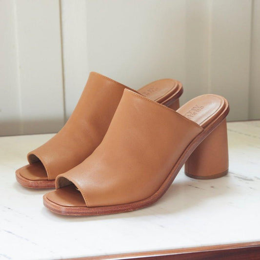 SAMPLE SS25 - Masha Mule Heel in Cigar Shoes CHRISTINE ALCALAY Cigar 37.5 