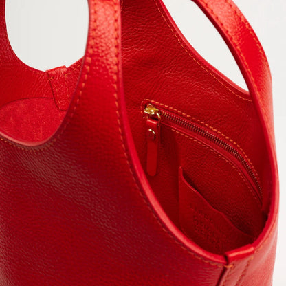 The Ama in Persimmon Bags Lindquist