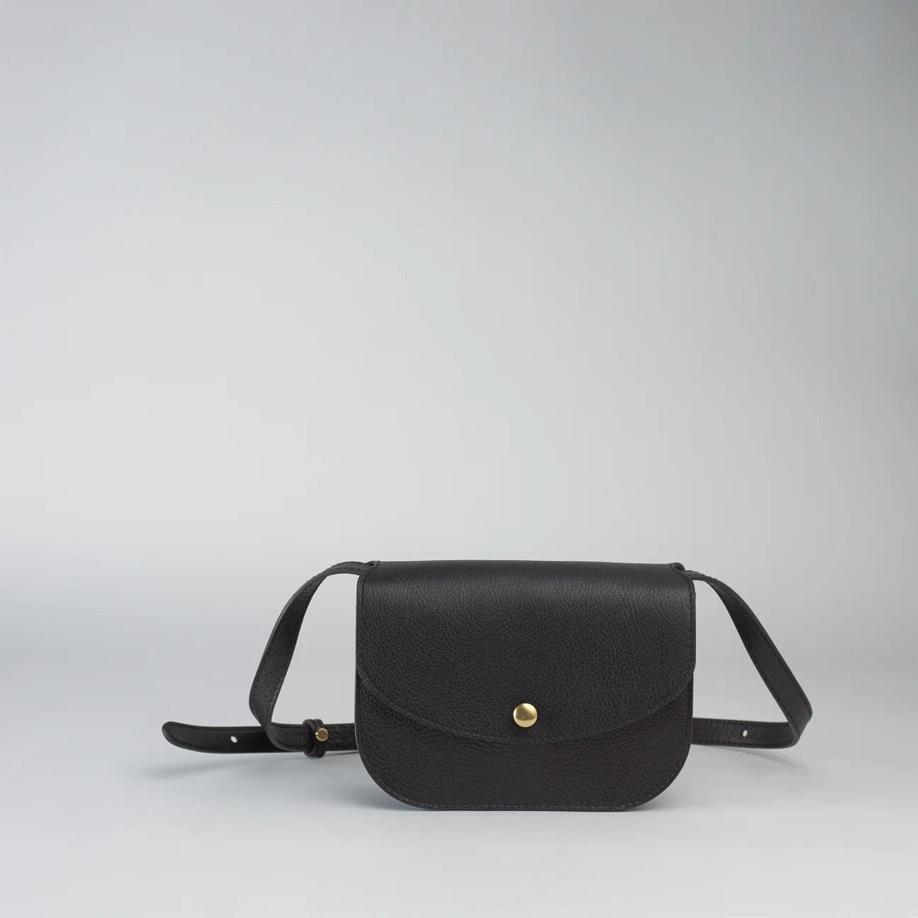 The Po Crossbody in Black Bags Lindquist   