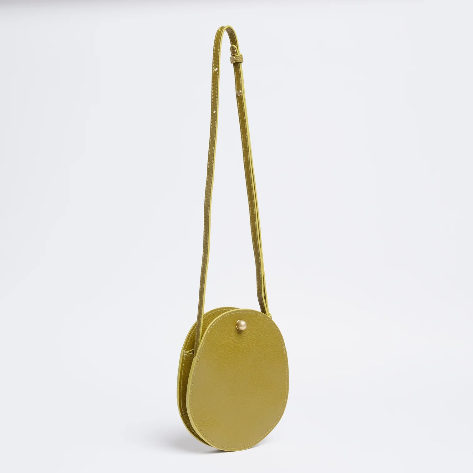 The Mini Eggi in Green Ochre Bags Lindquist
