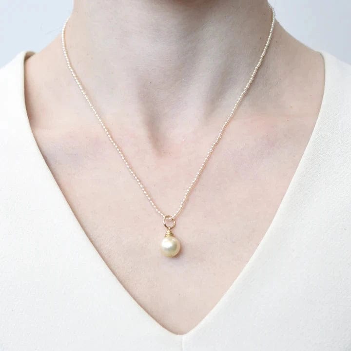 Tiny Pearl Necklace Jewelry Monshiro   