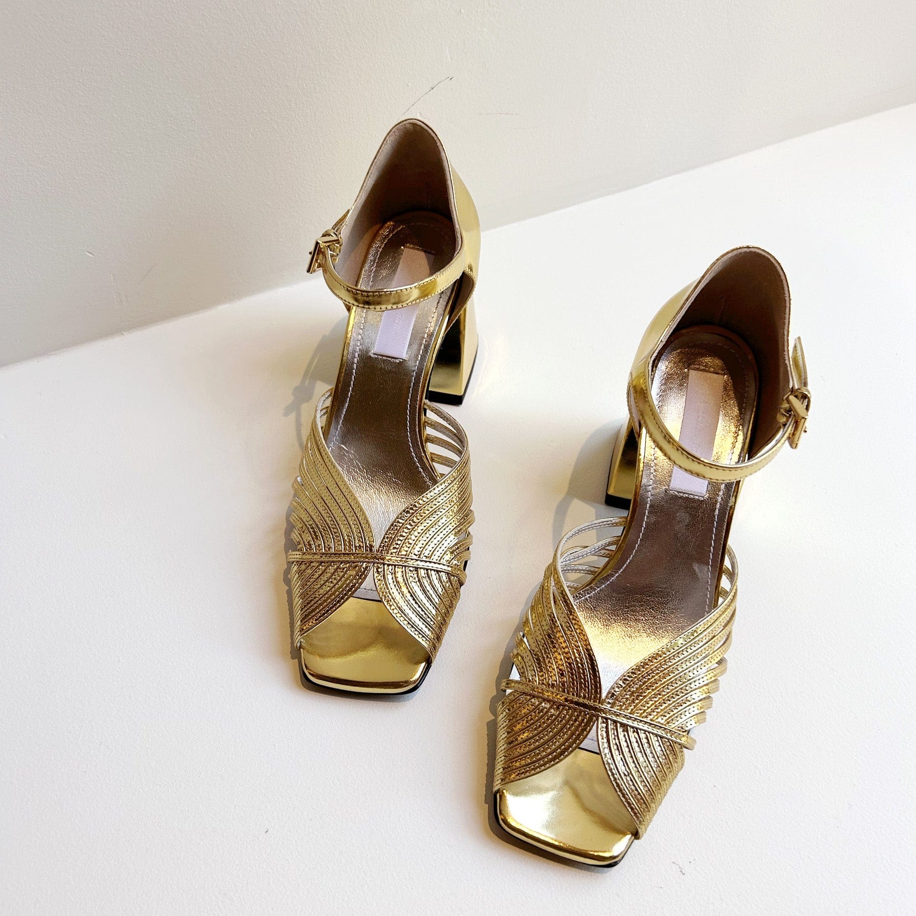 suzanne rae shoes high 70 s sandal in gold mirror 40491205820671