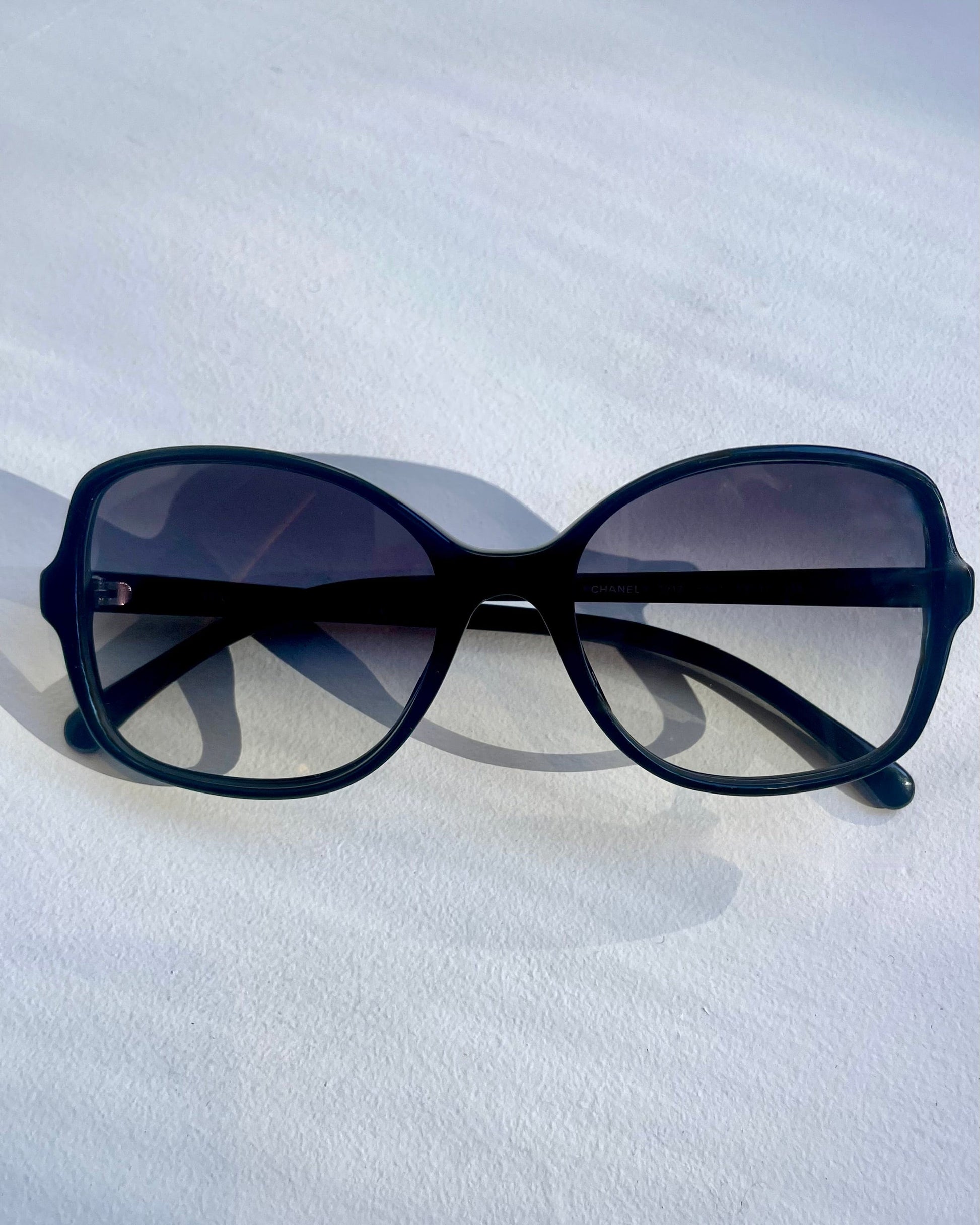 Chanel 00s Vintage Sunglasses Accessories Vintage Shades   